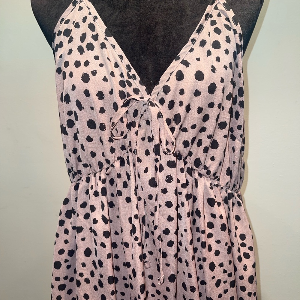 Pink tank